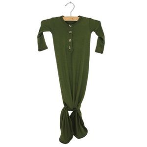 Lou Lou & Co Riley Knotted Gown and Knot Hat